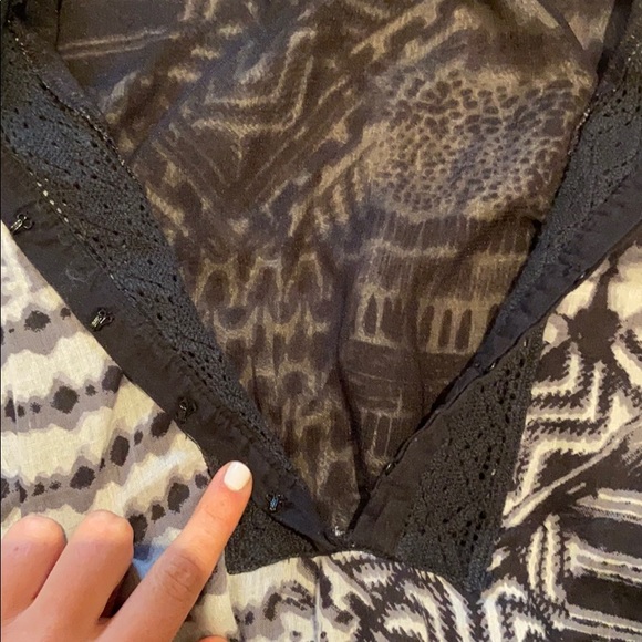 Patterned Romper - Picture 3 of 3